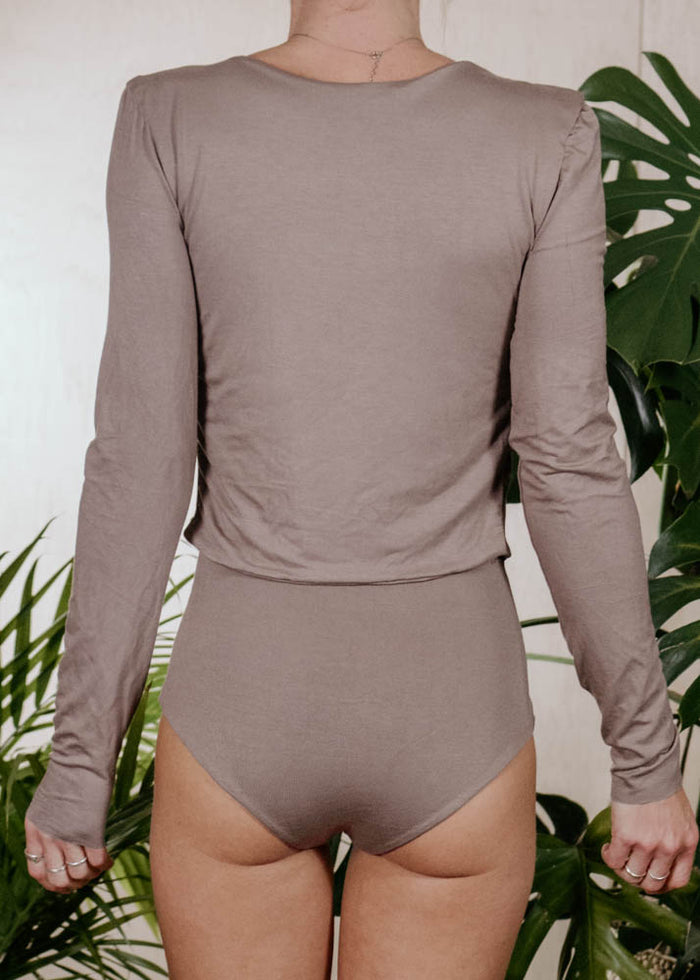 TOPANGA TIE TOP - MOCHA