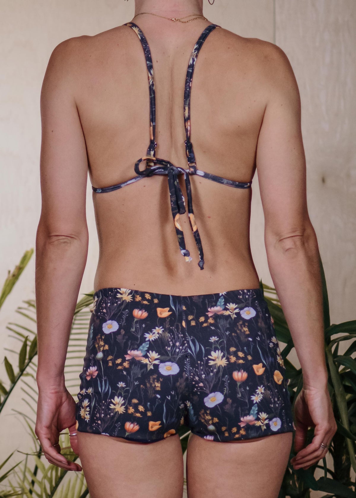WONDER TRIANGLE TOP - LOUNGEWEAR